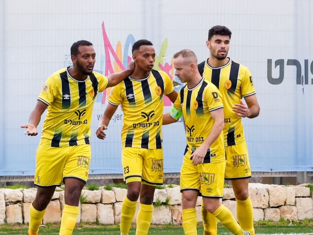 מימין: מתן שוורץ, פיצי אבלס, דוד אסנקה ועוזיאל פרדו (איתי דהן, אידיאה)